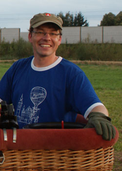 Nils Römeling in seinem Ballon